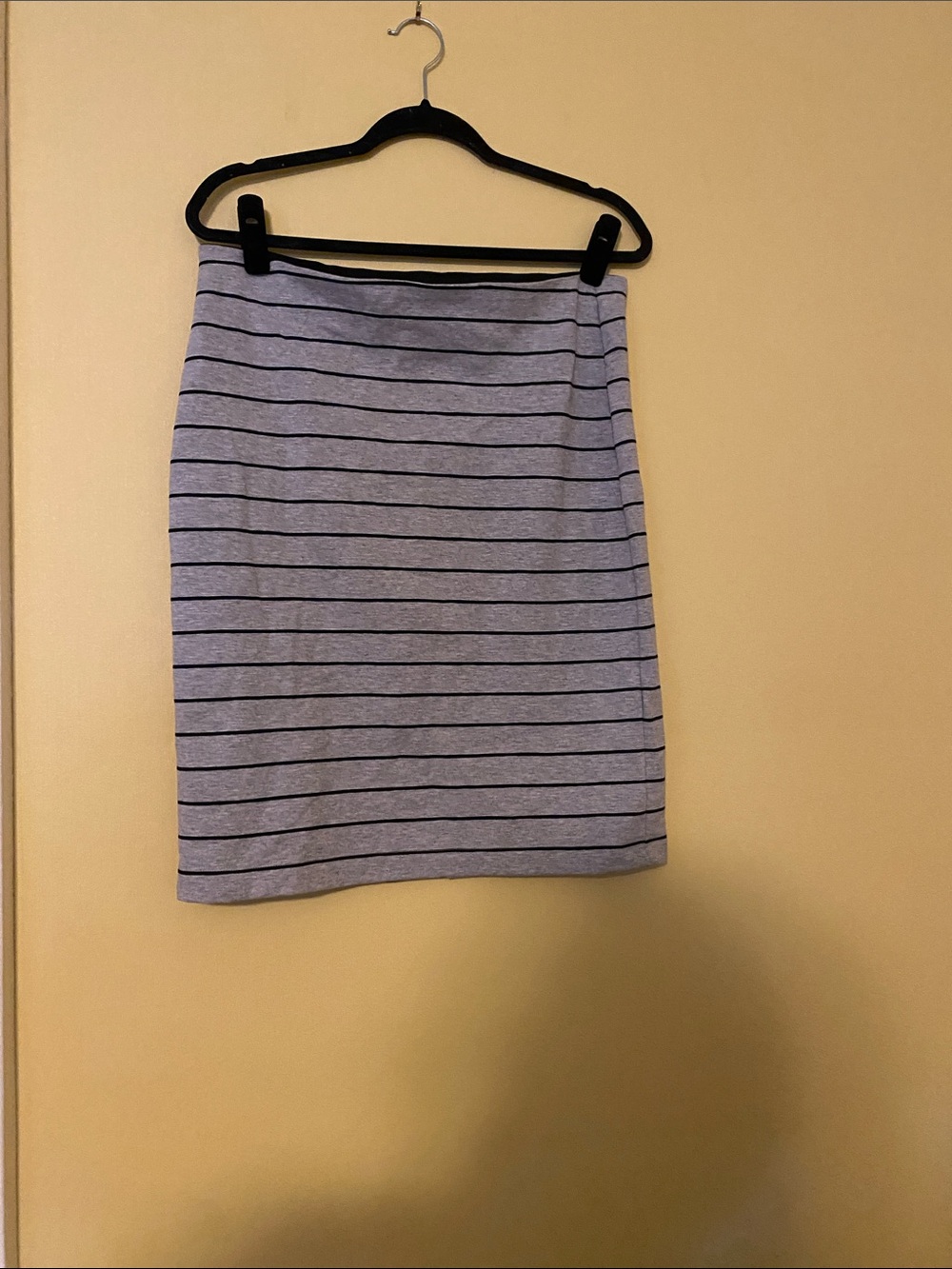 Banana Republic Factory Gray and Black Striped Mini Skirt